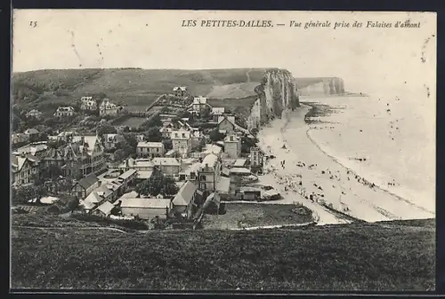 AK Les Petites-Dalles, Vue générale prise des Falaises d`amont