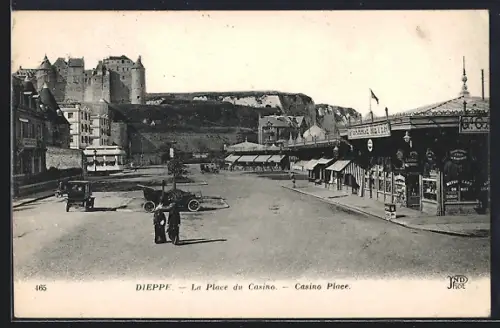 AK Dieppe, La Place du Casino avec vue sur le château et les commerces adjacents