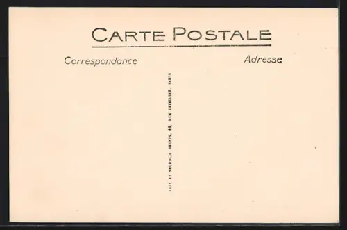 AK Criel-Plage, Vue générale de la Plage, du Boulevard Maritime et du Mont Joli-Bois. Hors saison