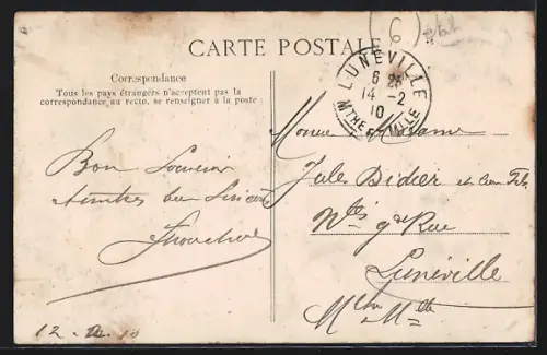 AK Elbeuf, Inondations de 1910, Rue de Seine inondée avec habitants sur passerelles