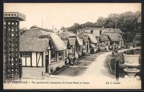 AK Pourville, Vue générale des chaumières du Grand Hotel et Casino