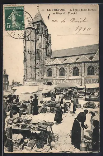 AK Le Tréport, L`Église Saint-Jacques et Place du Marché animée