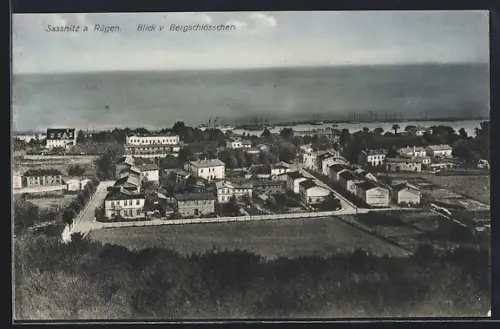AK Sassnitz a. Rügen, Blick vom Bergschlösschen auf den Ort