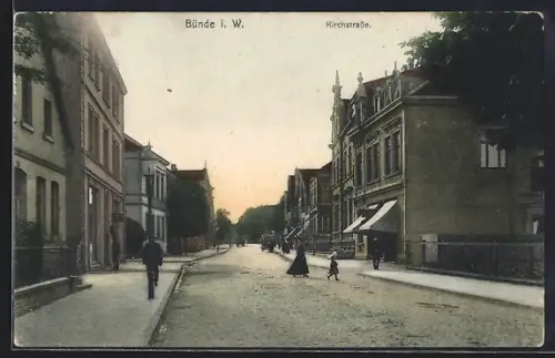AK Bünde i. W., Blick in die Kirchstrasse