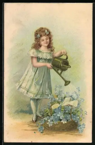 Präge-AK Kleine Gärtnerin giesst einen Vergissmeinnicht-Korb