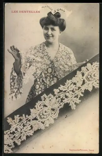 AK Dentelle S`Goll, Les Dentelles