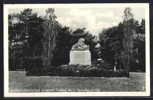 AK Döberitz, Truppenübungsplatz, Denkmal des 3. Garde-Rgt. zu Fuss