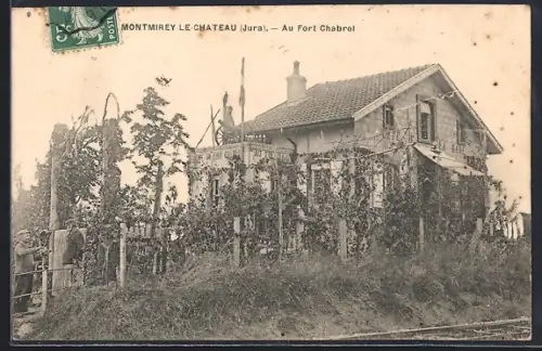 AK Montmirey-le-Chateau, Au Fort Chabrol