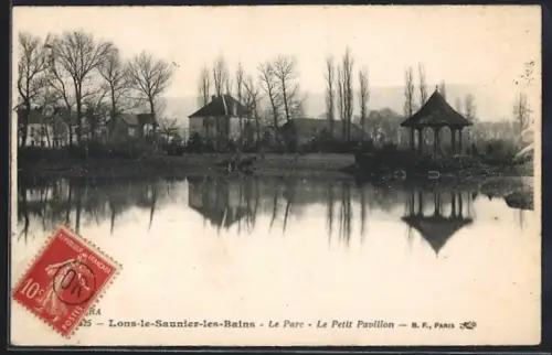 AK Lons-le-Saunier-les-Bains, Le Parc, Le Petit Pavillon