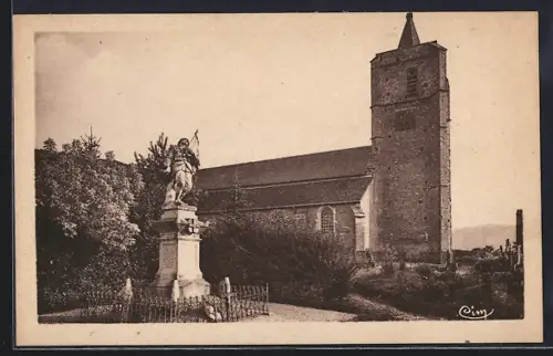 AK Maynal, Le Monument aux Morts et l`Église