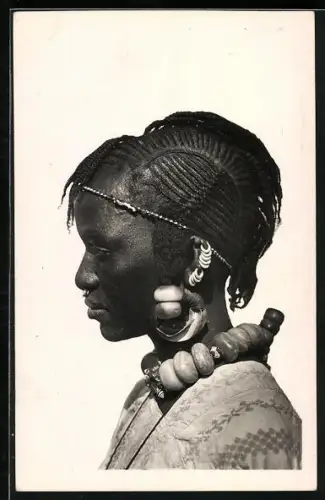 AK Haute-Volta, Femme Toucouleurs