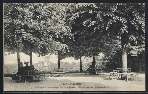 AK Köln-Lindenthal, Dreizehn-Linden-Platz im Stadtwald, Blick auf die Waldschänke