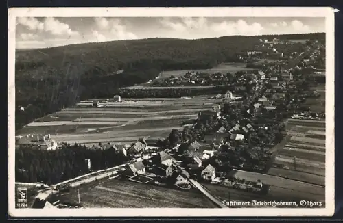AK Friedrichsbrunn /Ostharz, Ortsansicht vom Flugzeug aus