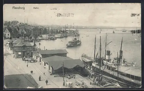 AK Flensburg, Hafen mit Dampfern