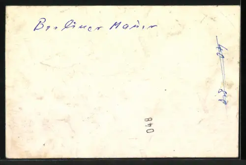 Fotografie Ansicht Berlin, Berliner Mauer an der Bernauer Strasse, Schild mit Aufschrift: Strassensperre Schandmauer