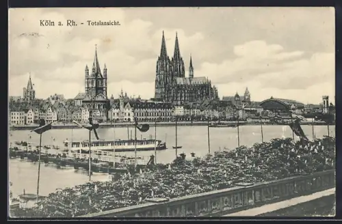 AK Köln a. Rh., Totalansicht mit Dom