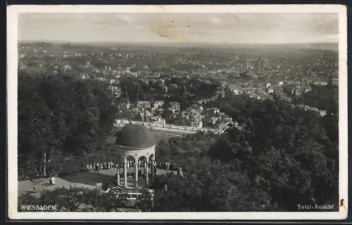 AK Wiesbaden, Neroberg-Tempel, Total-Ansicht