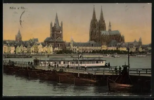 AK Köln a. Rh., Rheinpanorama mit Schiffbrücke