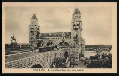 AK Köln a. Rh., Hohenzollernbrücke vom Dom gesehen