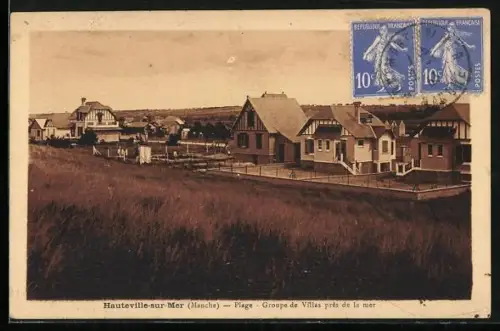 AK Hauteville-sur-Mer /Manche, Plage, Groupe de Villas près de la mer