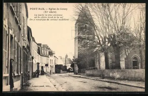 AK Port-Bail, Église de Gouey du XIe siècle et rue adjacente avec maisons anciennes