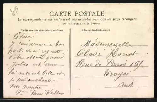 AK Donville, L`heure du bain à la plage avec des baigneurs en tenues traditionnelles