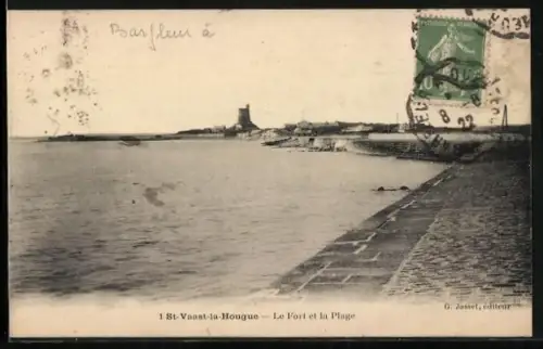 AK St-Vaast-la-Hougue, Le Fort et la Plage