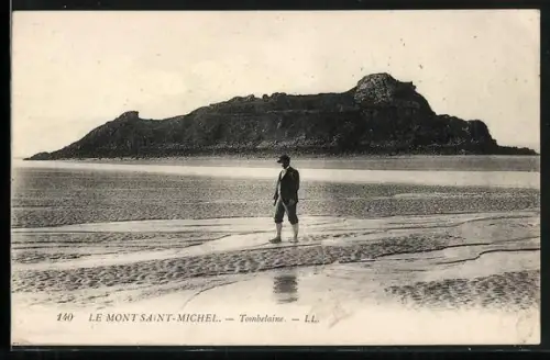 AK Le Mont Saint-Michel, Tombe-laine et homme marchant sur le sable
