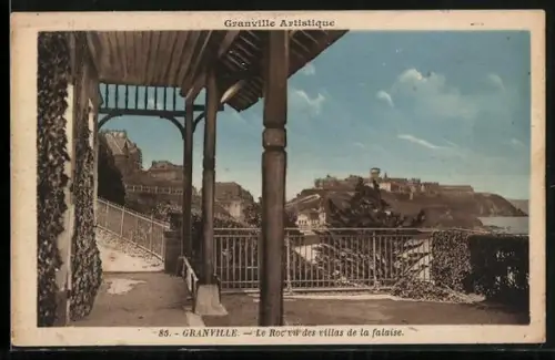 AK Granville, Le Roc et des villas de la falaise
