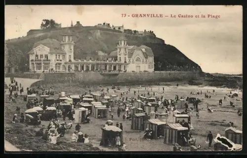 AK Granville, Le Casino et la Plage animée de baigneurs et de cabines de plage