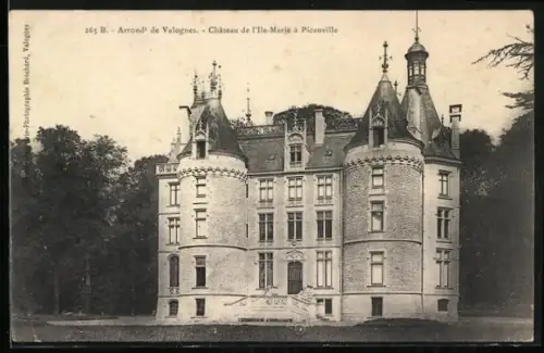 AK Picauville, Château de l`Île-Marie