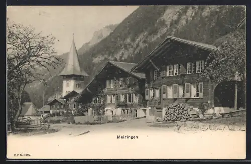 AK Meiringen, Strassenpartie mit Bergen