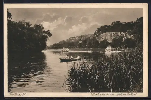 AK Halle / Saale, Saalepartie am Felsenkeller, Ruderboot