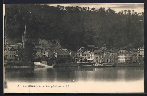 AK La Bouille, Vue générale