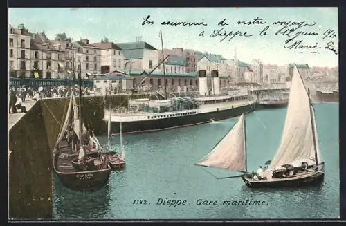 AK Dieppe, Gare maritime avec voiliers et ferry amarrés