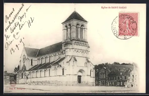 AK Saint-Saëns, Église de Saint-Saëns et bâtiments environnants