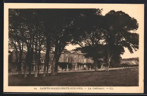 AK Sainte-Marguerite-sur-Mer, Le Château et les arbres majestueux