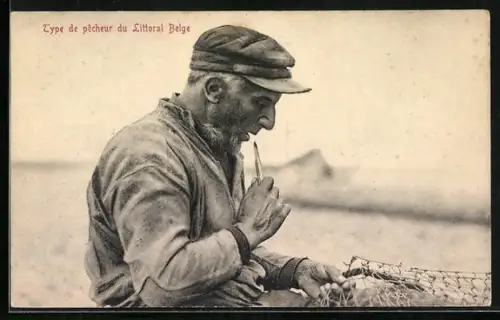 AK Belgique, Type de pêcheur du Littoral Belge, Fischer mit Fischernetz