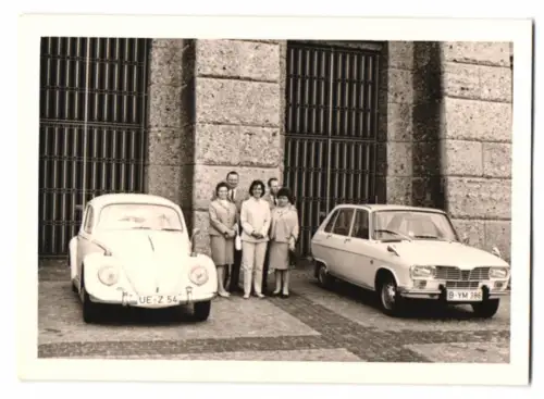 Fotografie Auto VW-Käfer Kennzeichen: UE-Z 54 und Renault 16 Kennzeichen: B-YM 386