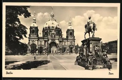 AK Berlin, Dom, Reiterstandbild