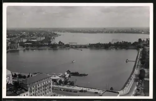 AK Hamburg-Rotherbaum, Blick auf Binnen-und Aussenalster