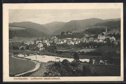 AK Waldbreitbach /Wiedbachtal, Ortsansicht mit Fluss und Brücke