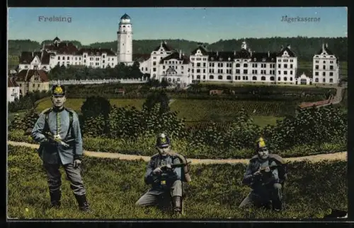 AK Freising, Jägerkaserne hinter Soldaten und Feldern
