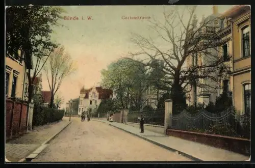 AK Bünde i. W., Gartenstrasse mit Villen
