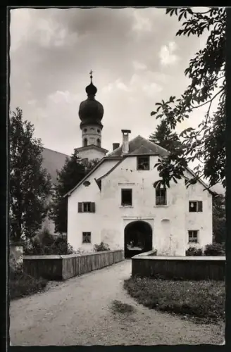 AK Höglwörth /Obb., Weg zum Pfarrhof