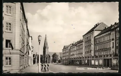 AK Dessau, Ansicht der Wilhelm-Pieck-Strasse