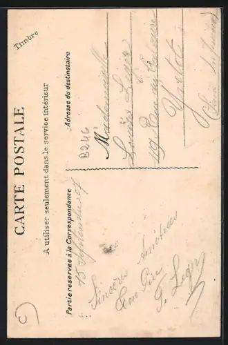 AK Berville /Seine-Inf., L`Église avec enfants devant l`entrée