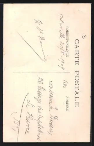 AK Octeville-sur-Mer, Le Calvaire entouré d`arbres et clôturé