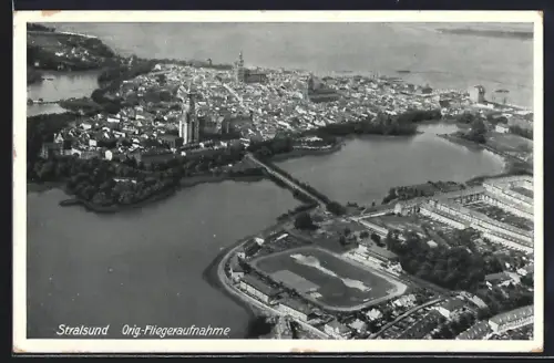AK Stralsund, Stadt vom Flugzeug aus