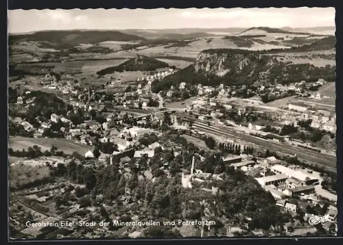 AK Gerolstein /Eifel, Gesamtansicht vom Flugzeug aus gesehen